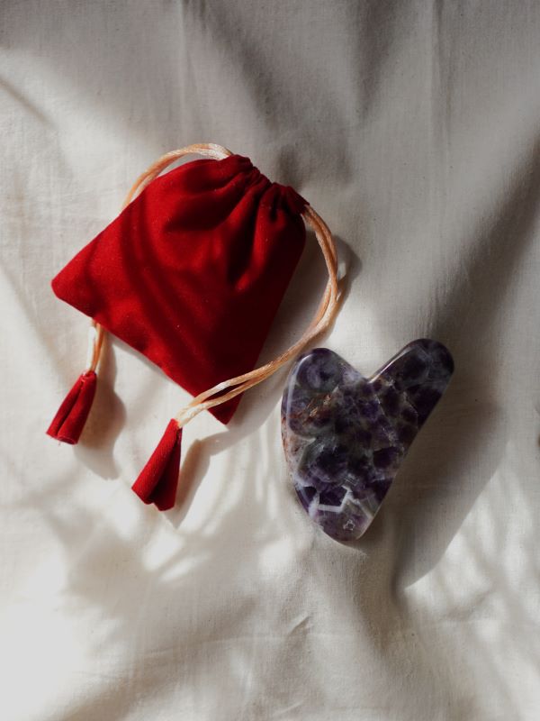 Gua sha kamen za masažu lica - Ametist - Enlight Shop